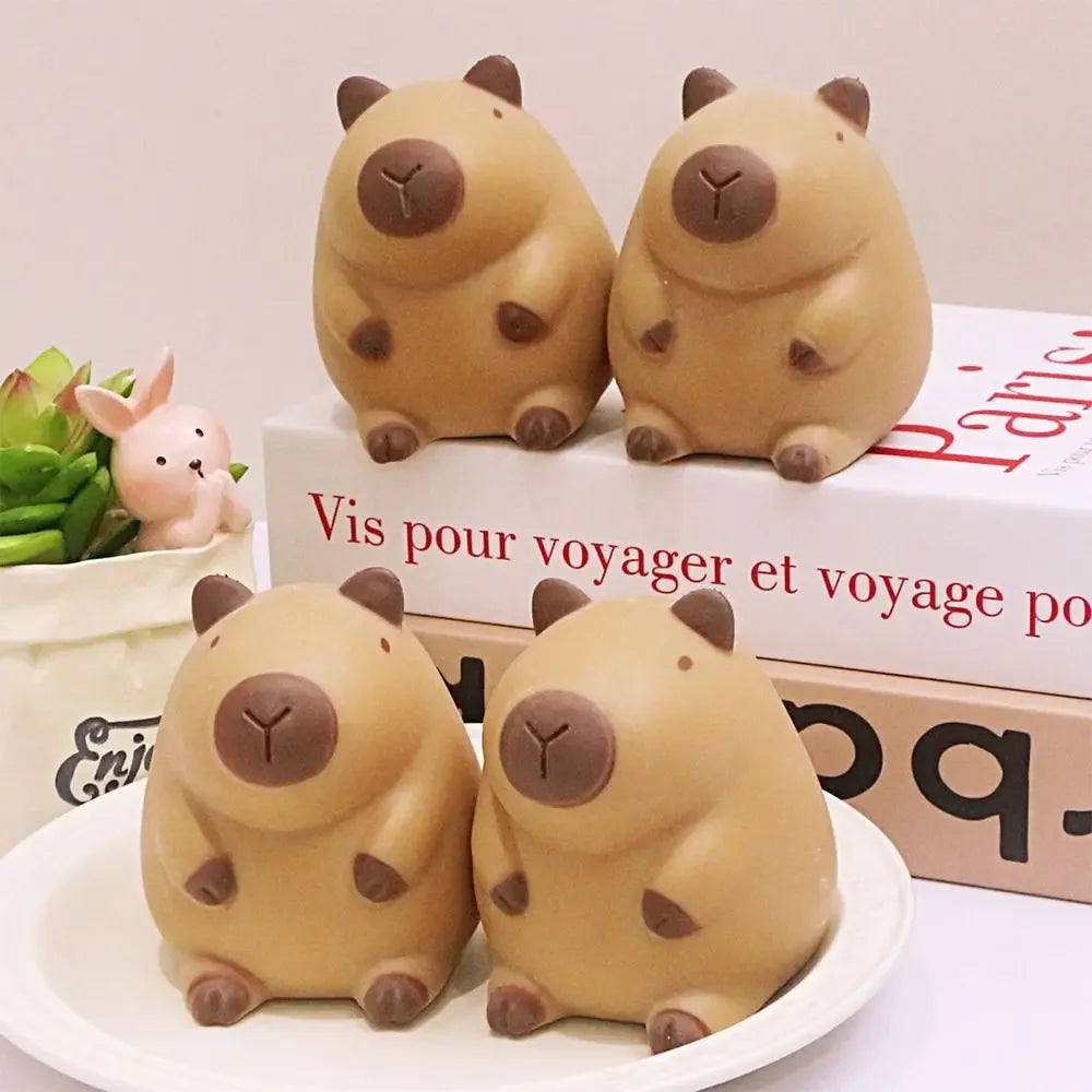 Capybara Slow Rebound Squeeze Toy - Stress Relief Squishy